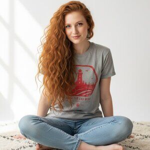 Vintage Molson Canadian "Far and Wide" Lighthouse Beer Grey T-shirt Size L